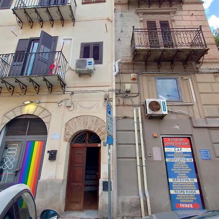 Casa Lia Al Centro Di Palermo Lägenhet Exteriör bild